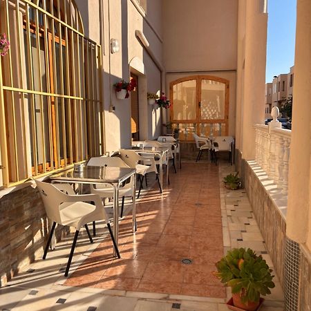 Hostal Las Dunas Cabo De Gata Zewnętrze zdjęcie