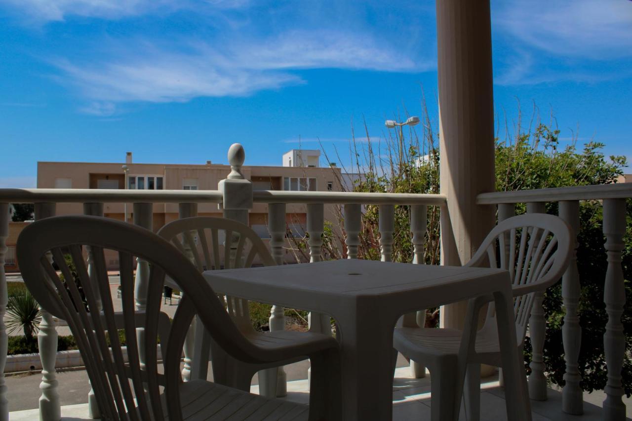 Hostal Las Dunas Cabo De Gata Zewnętrze zdjęcie